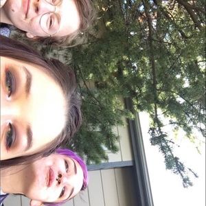 Meet your Posher, Lily